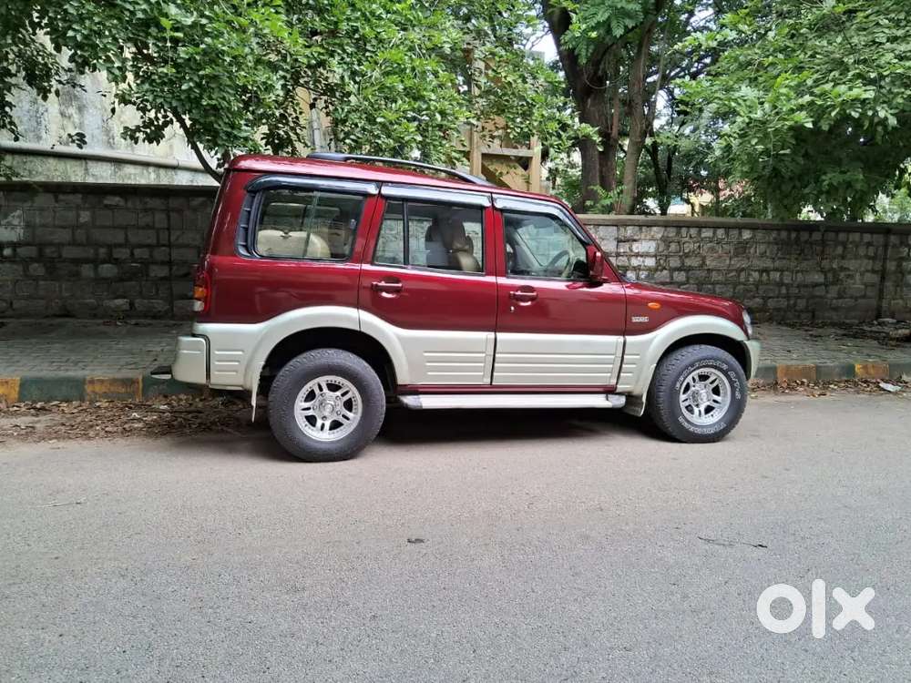 Mahindra Scorpio Classic 2004 Diesel 196500 Km Driven .
