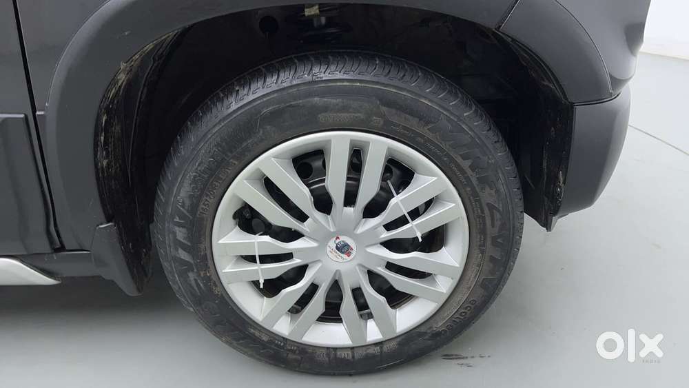 Maruti Suzuki S-presso Vxi Plus, 2023, Petrol