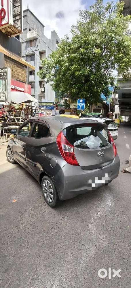 Hyundai Eon 1.0 Magna 2012