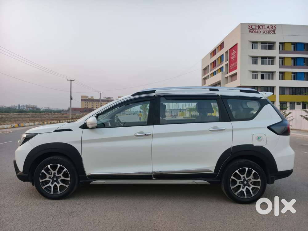 Maruti Suzuki Xl6 1.5 Zeta Mt, 2023, Petrol