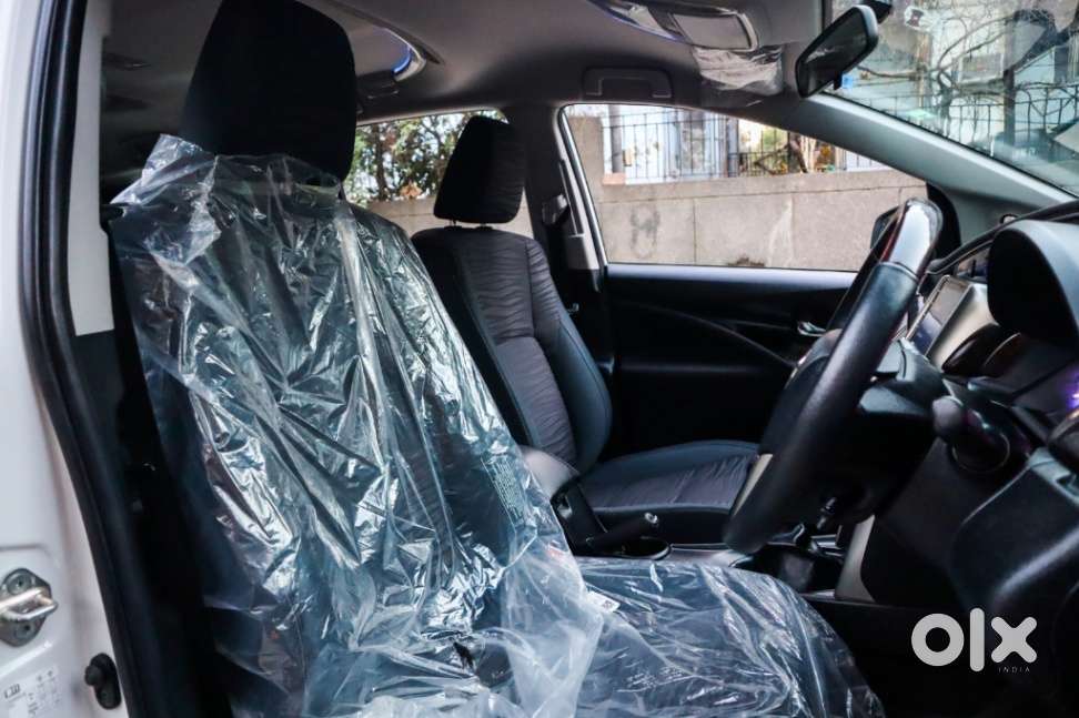 Toyota Innova Crysta