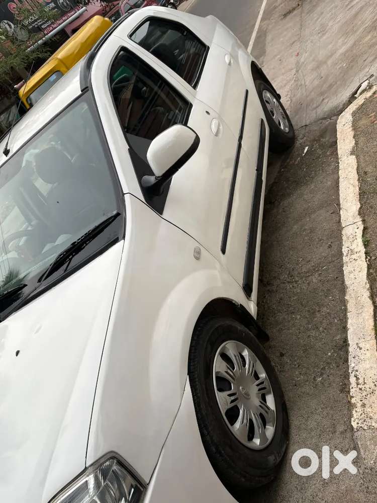 Mahindra Verito 2014 Diesel Well Maintained