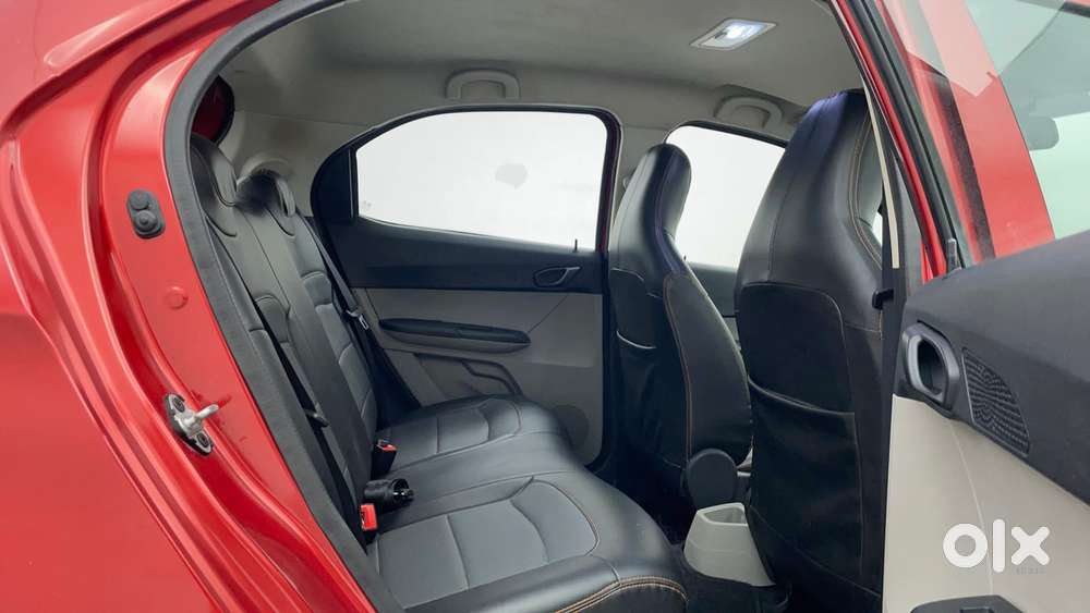 Tata Tiago 1.2 Revotron Xt, 2017, Petrol