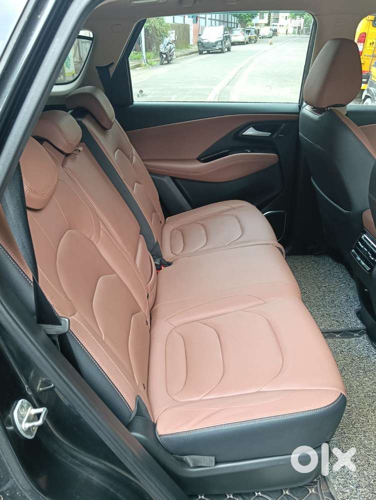 Mg Hector Plus Savvy Pro 1.5 Turbo Petrol Cvt 7 Str, 2023, Petrol