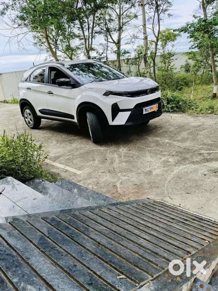 Tata Nexon Pure Pmt
