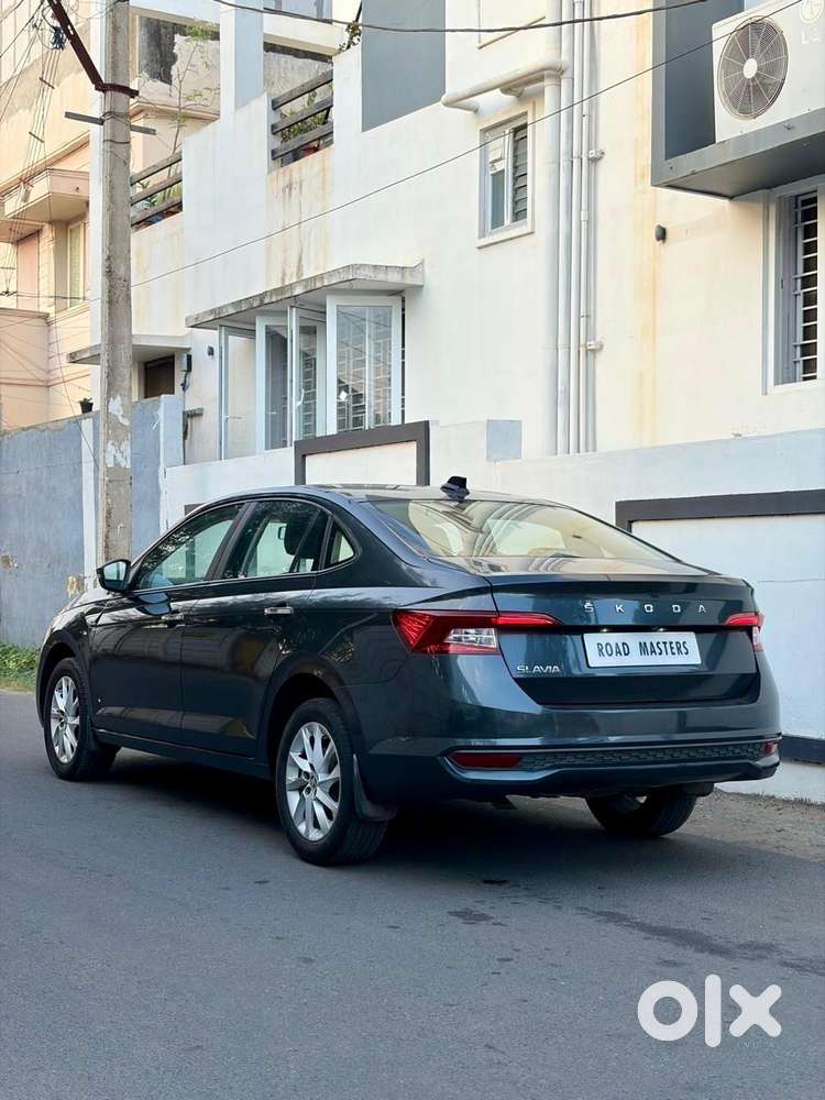 Skoda Slavia Ambition 1.0l Tsi Mt, 2022, Petrol