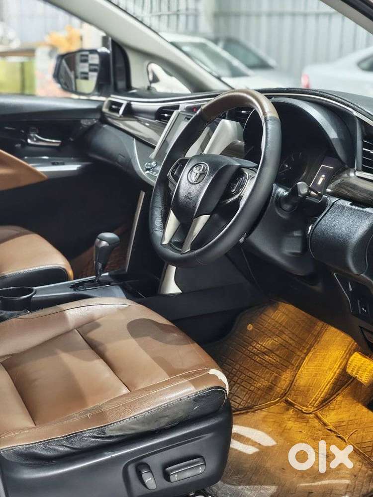 Toyota Innova Crysta 2.8 Z, 2017, Diesel