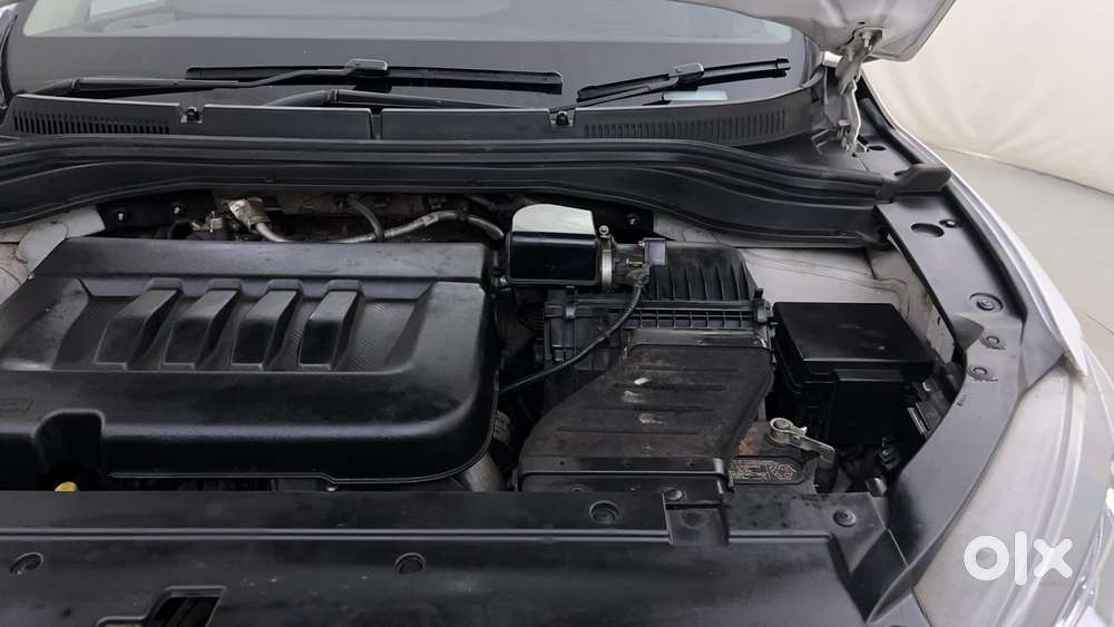 Mahindra Xuv700 2.2 Ax 5 Diesel Mt 7 Str, 2024, Diesel