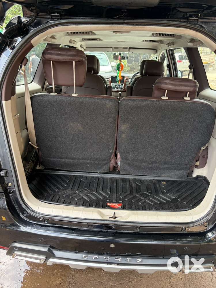 Toyota Innova Diesel 2012