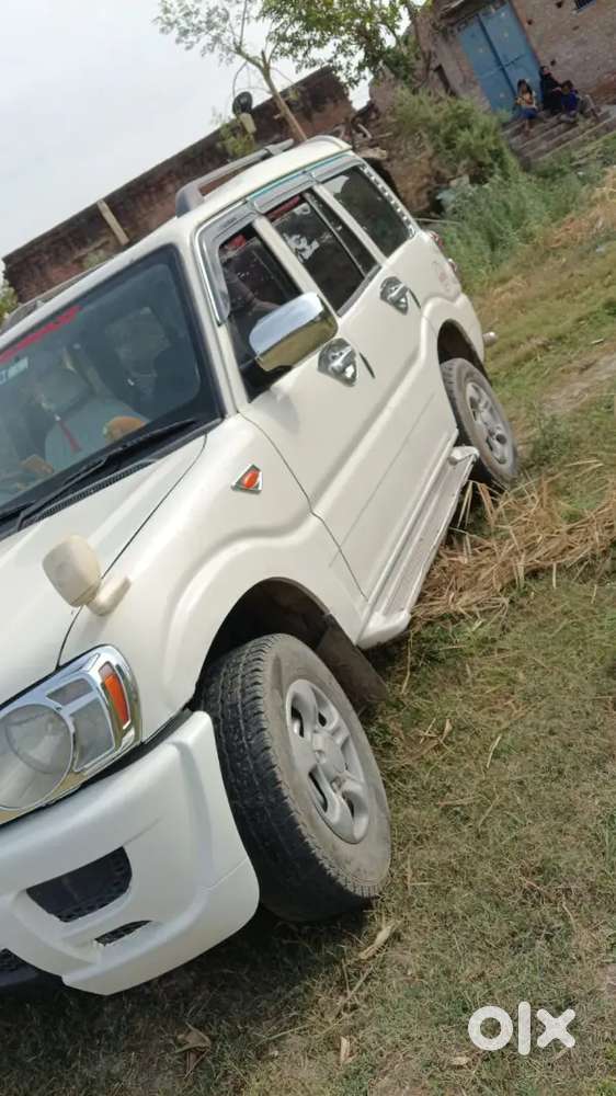 Mahindra Scorpio Lx Bahut Badminton Mein Hai