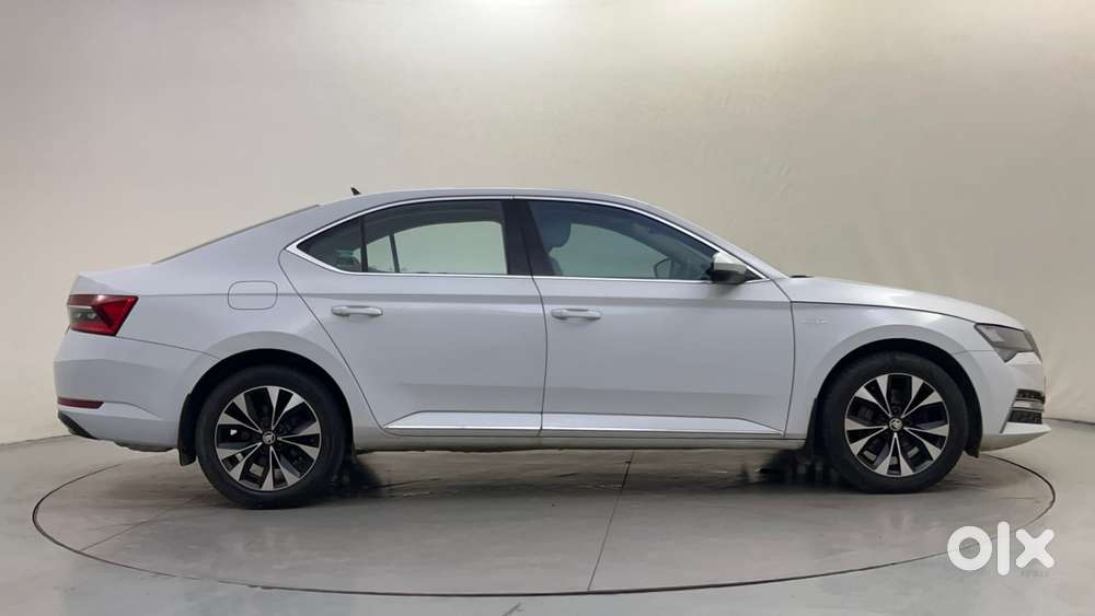 Skoda Superb L&k 1.8 Tsi At, 2020, Petrol
