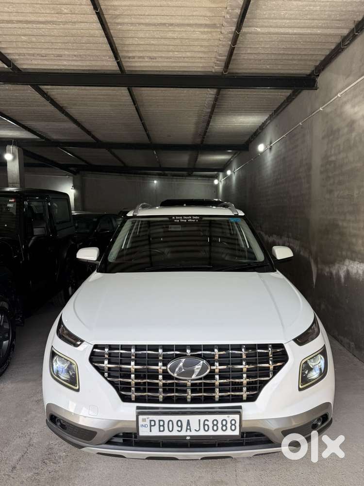 Hyundai Venue Sx Mt, 2020, Diesel