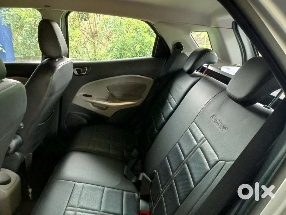 Ford Ecosport Titanium 2015 Automatic Petrol 63000 Km