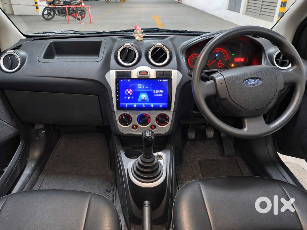 Ford Figo Zxi Duratec 2010