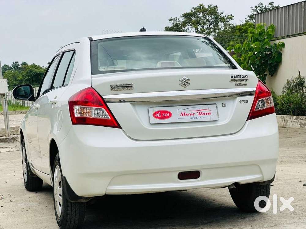 Maruti Suzuki Swift Dzire 1.2 Vxi Bsiv, 2014, Petrol