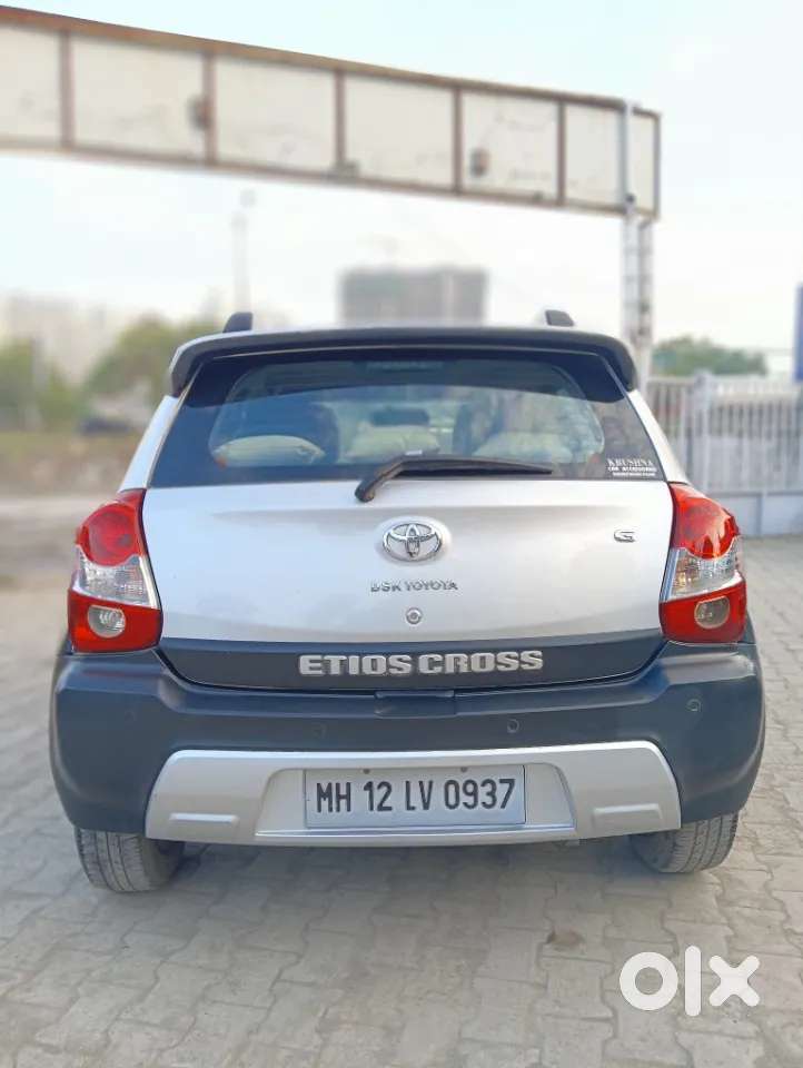 Toyota Etios Cross 1.2l G, 2015, Petrol