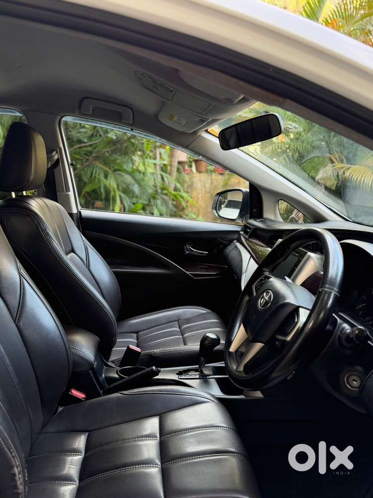 2019 Toyota Innova Crysta