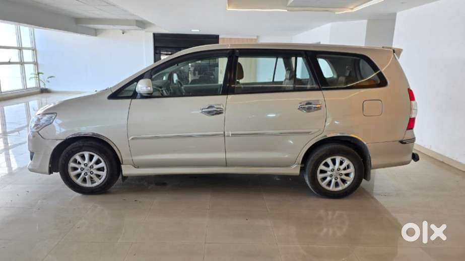 Toyota Innova 2.5 Vx 8 Str, 2013, Diesel