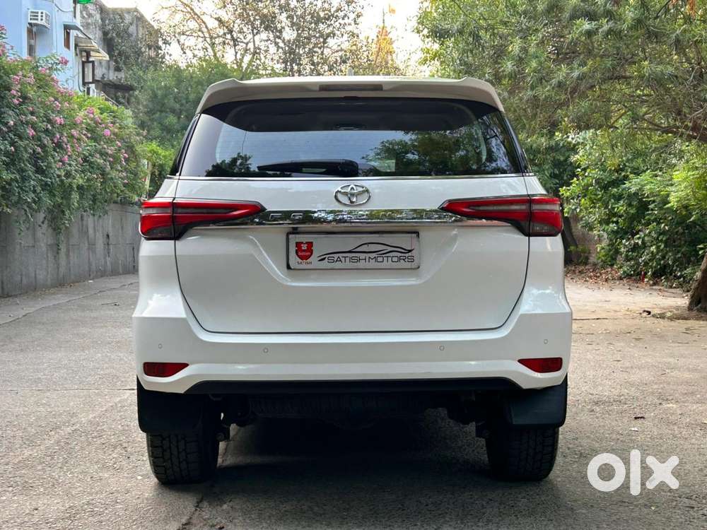 Toyota Fortuner 4x2 At 2.7 Petrol, 2024, Petrol