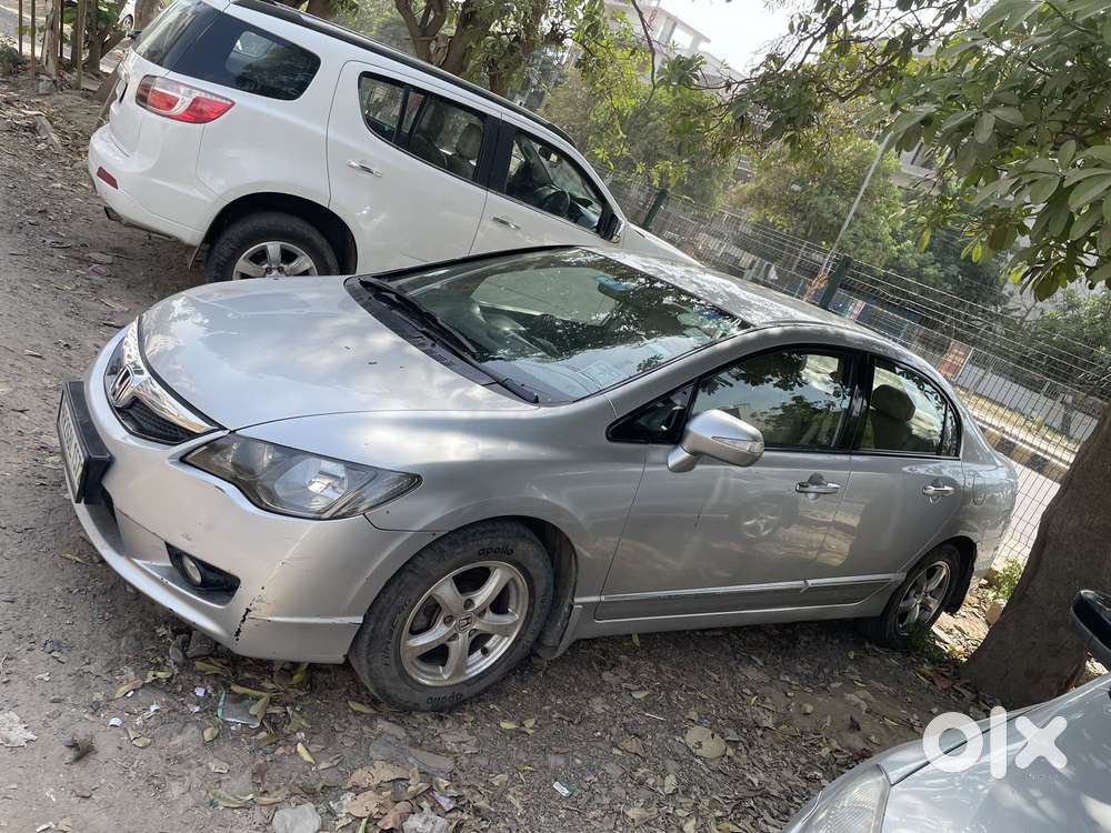 Honda Civic 1.8 V Mt, 2011, Petrol