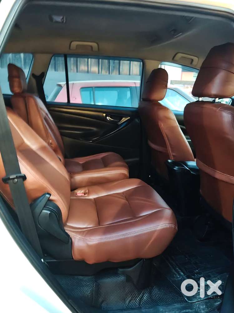 Toyota Innova Crysta 2.4 G Mt, 2018, Petrol