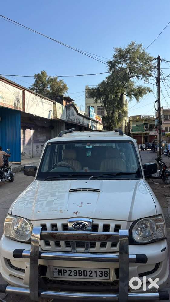 Mahindra Scorpio 2013 Diesel Well Maintained