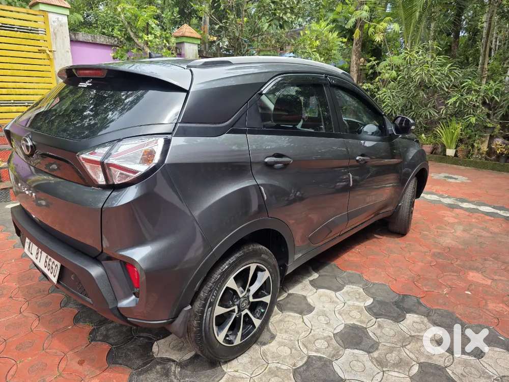 Tata Nexon Petrol 2021