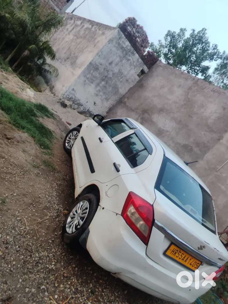 Maruti Suzuki Swift Dzire 2017 Petrol 130000 Km Driven
