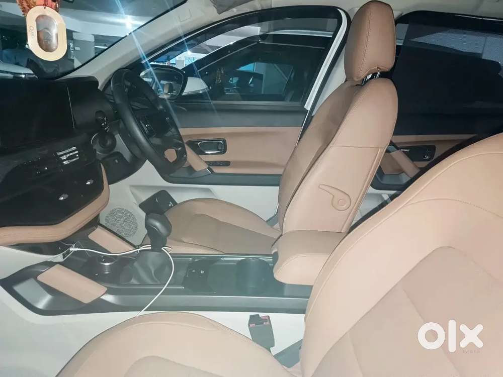 Tata Safari Adventure Plus 2025 Diesel