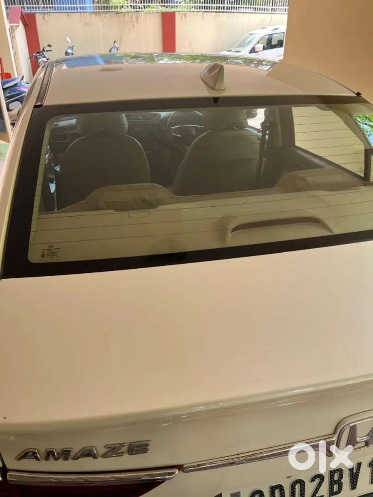 Honda Amaze 2nd Gen 2022 Petrol Well Maintained