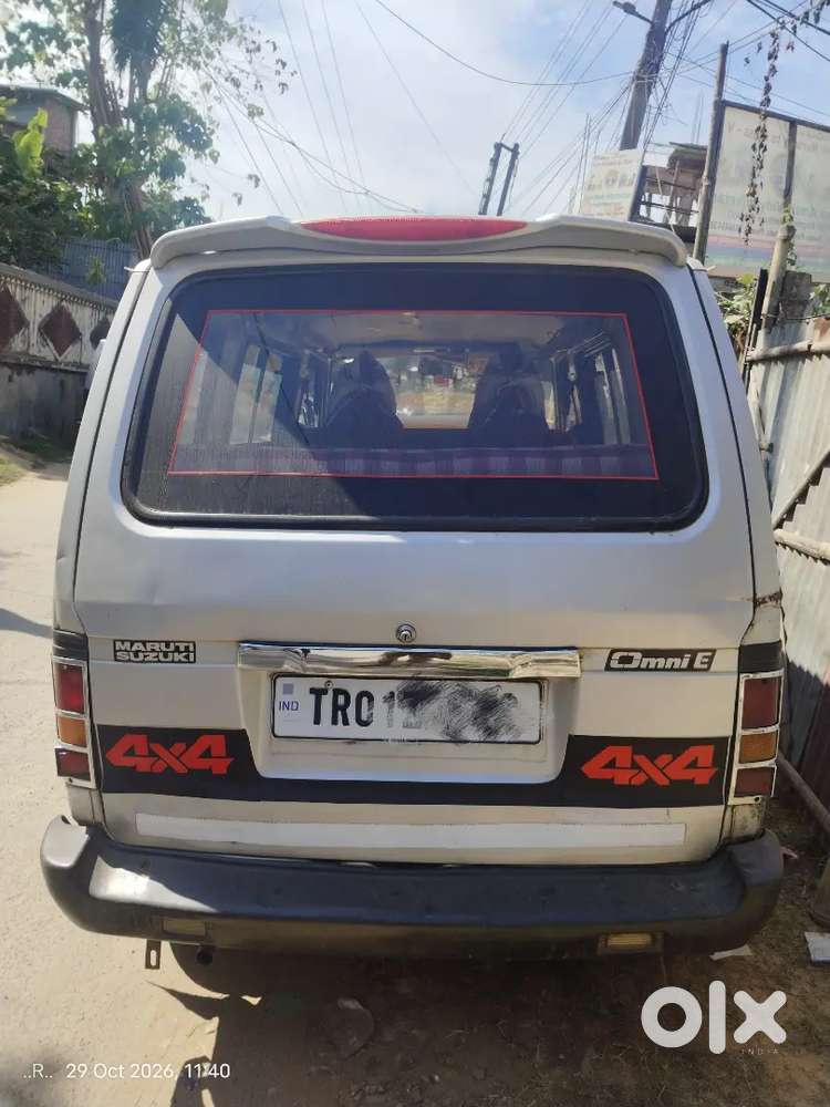 Maruti Suzuki Omni 2011