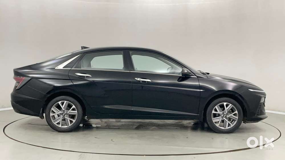 Hyundai Verna 1.5 Sx Petrol Mt, 2023, Petrol
