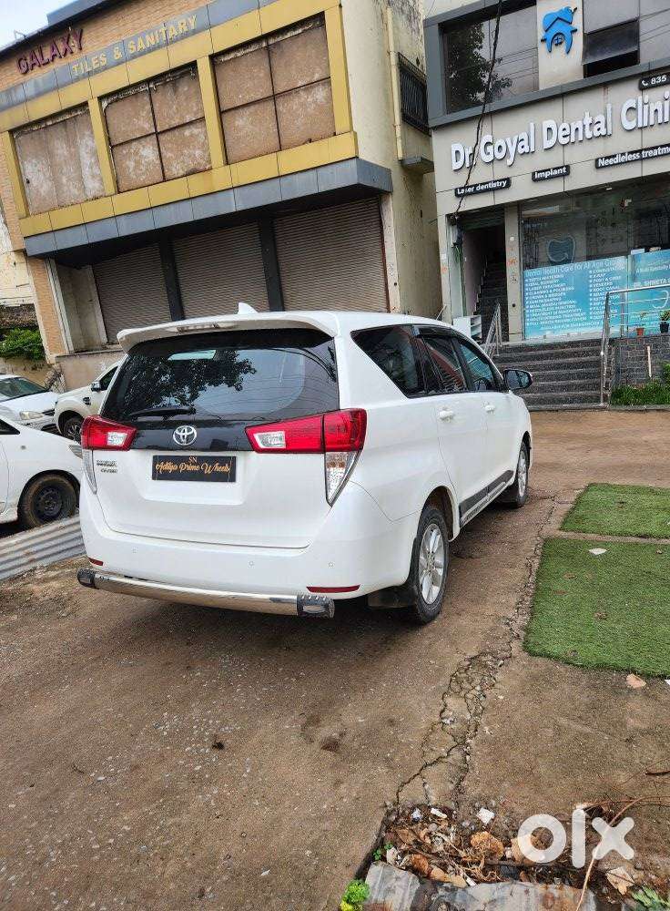 Toyota Innova Crysta 2.4 G Mt, 2024, Diesel
