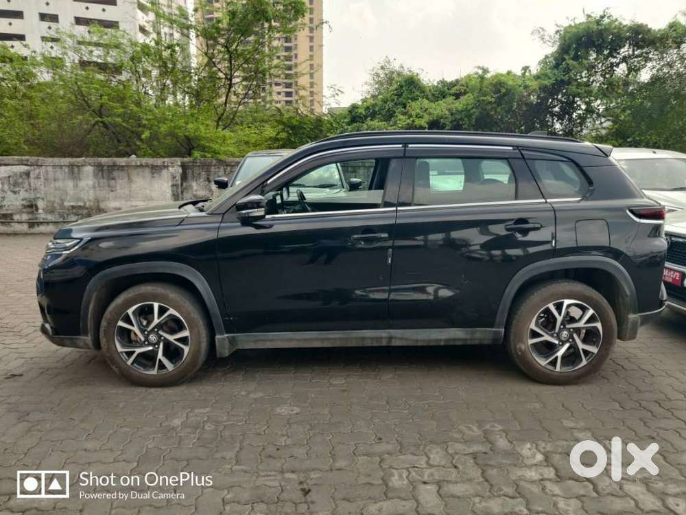 Toyota Urban Cruiser Hyryder 1.5 V Neo Drive At, 2024, Petrol