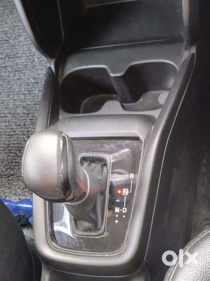 Maruti Suzuki Swift, 2025, Petrol