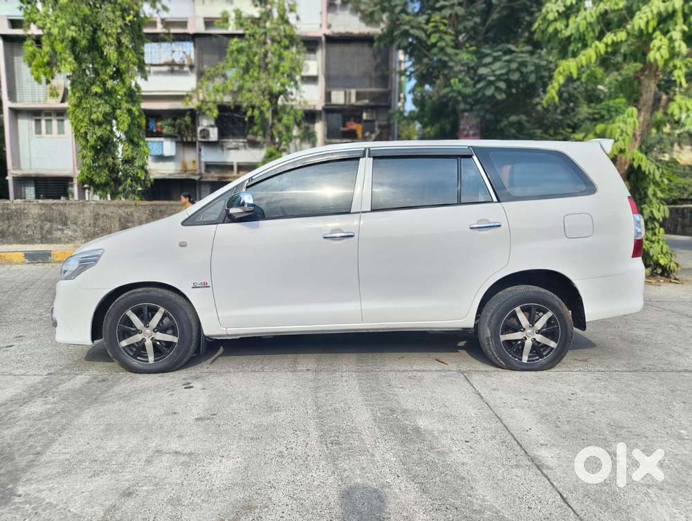Toyota Innova 2.5 G (diesel) 8 Seater, 2012, Diesel