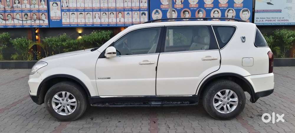 Mahindra Rexton, 2015, Diesel