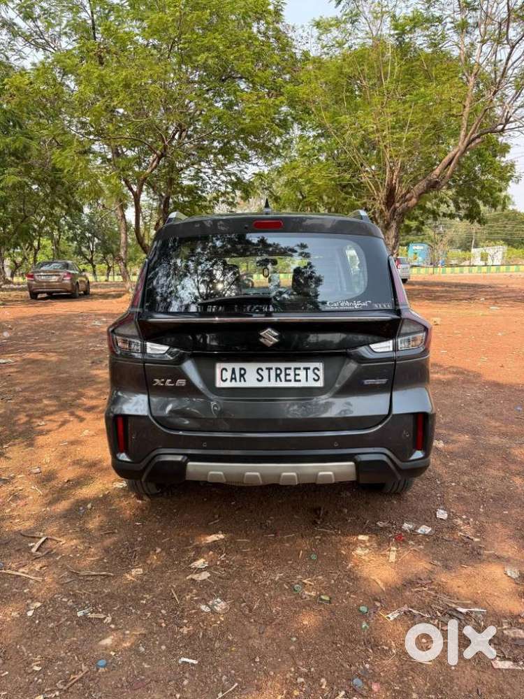 Maruti Suzuki Xl6 1.5 Zeta Mt, 2022, Petrol