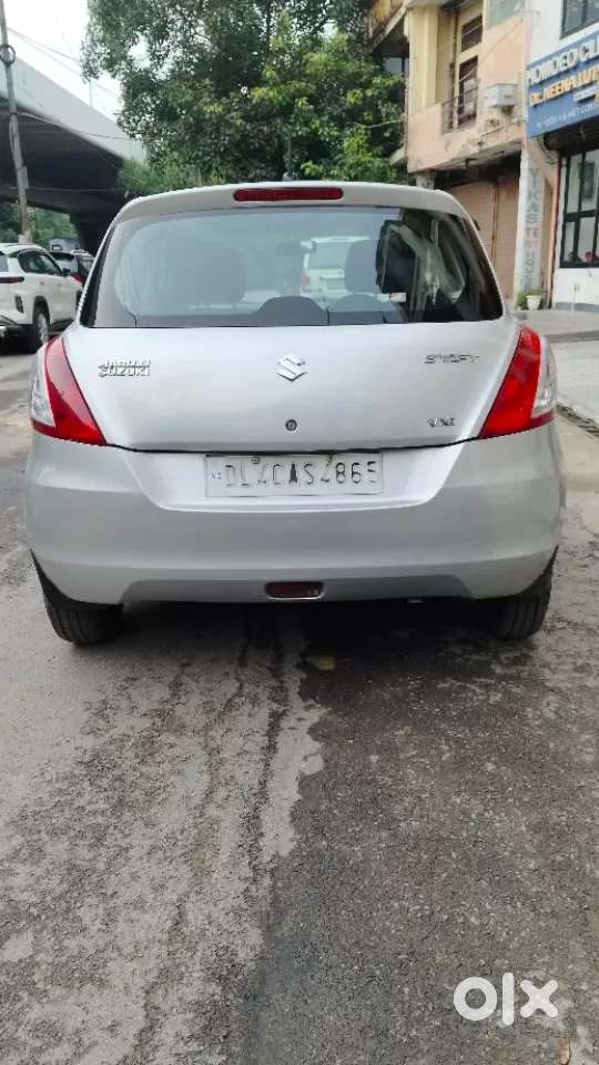 Maruti Suzuki Swift Vxi, 2014, Petrol