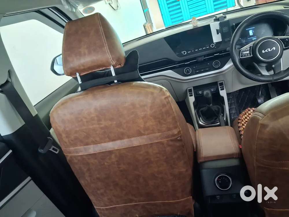 Kia Carens Prestige 2023