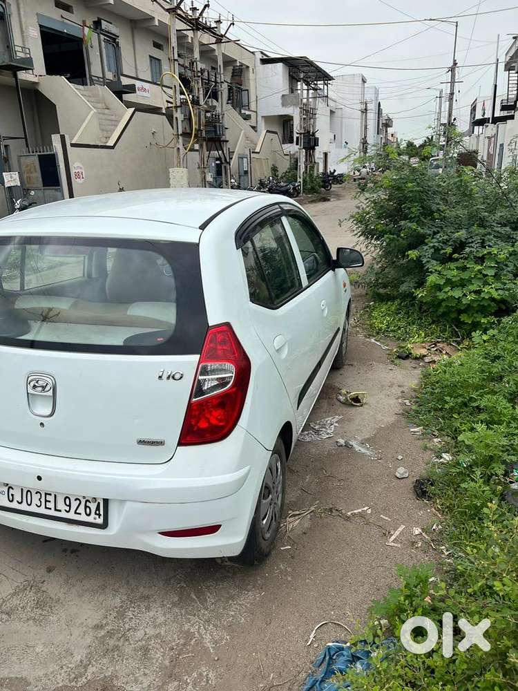 Hyundai I10 2013 Petrol 88500 Km Driven