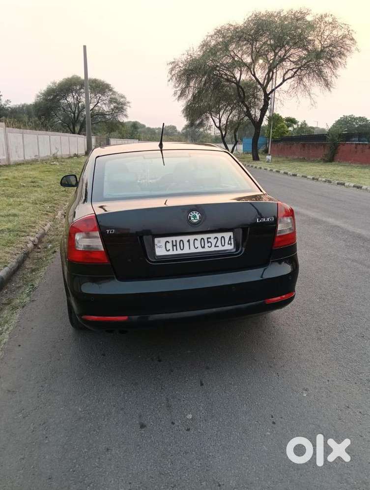 Skoda Laura 2013 Diesel Well Maintained