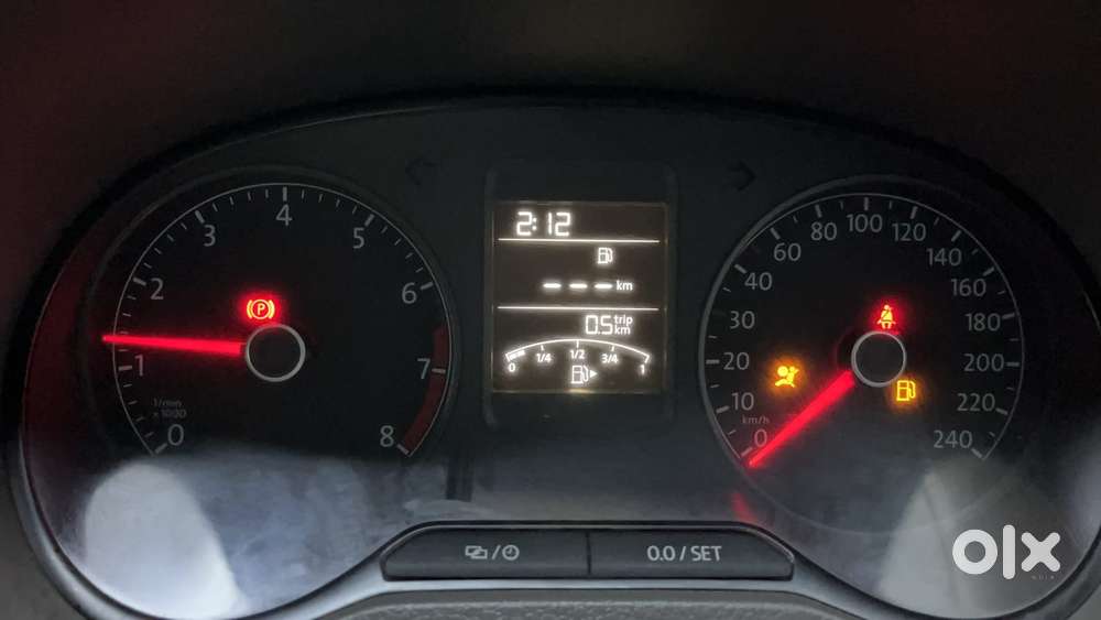 Volkswagen Vento 2010-2013 Petrol Highline At, 2021, Petrol