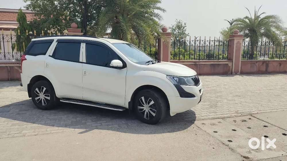 Xuv500 W4 Well Maintained