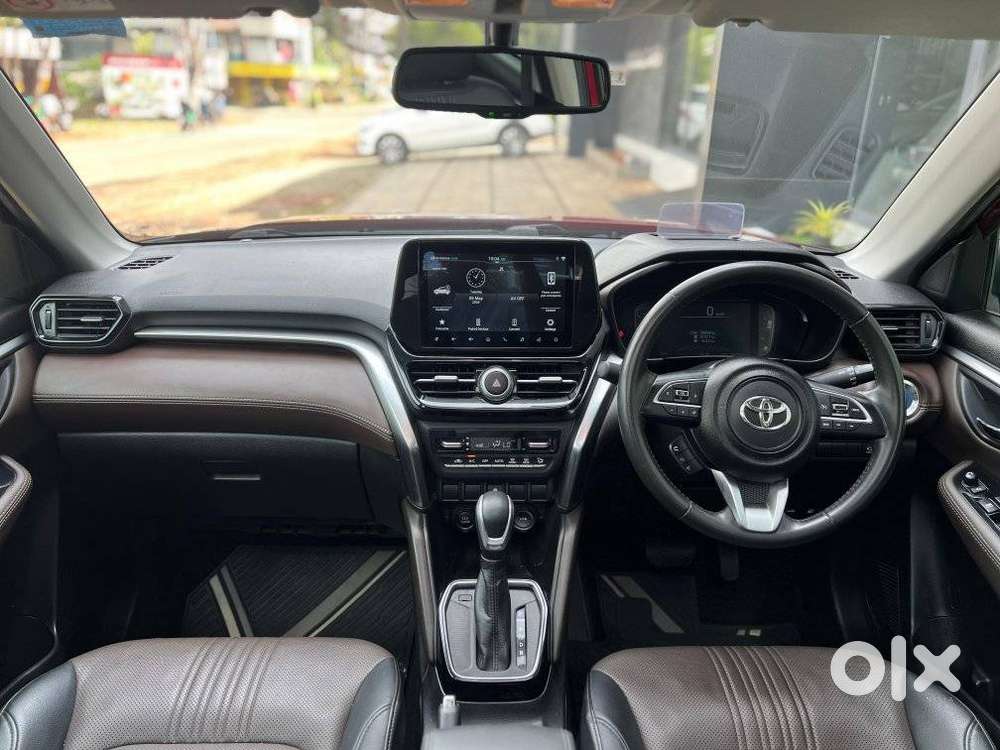 Toyota Urban Cruiser Hyryder V Hybrid Aero Edition, 2022, Petrol