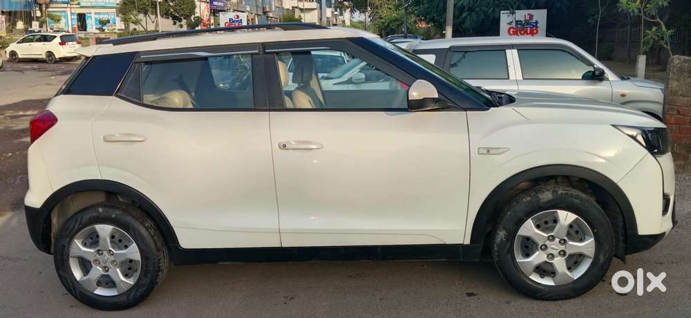 Mahindra Xuv300 W6, 2022, Petrol