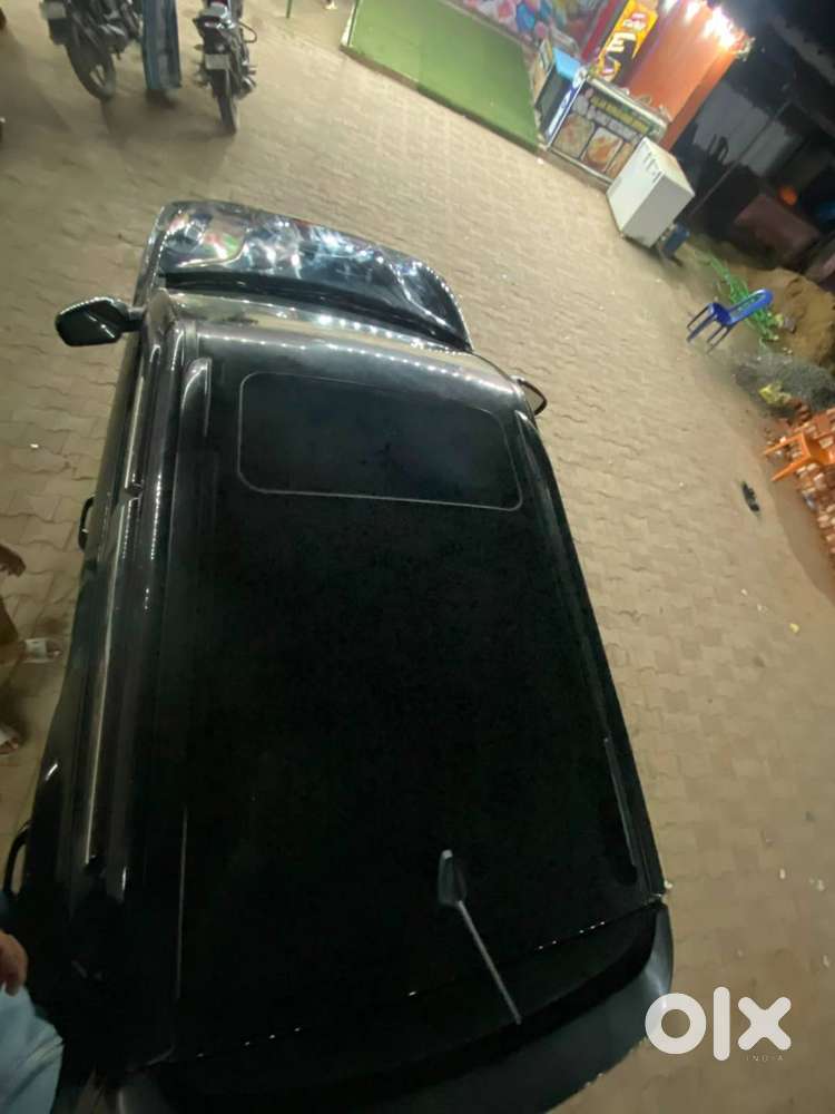 Mahindra Xuv300 2023 Petrol 26000 Km Driven