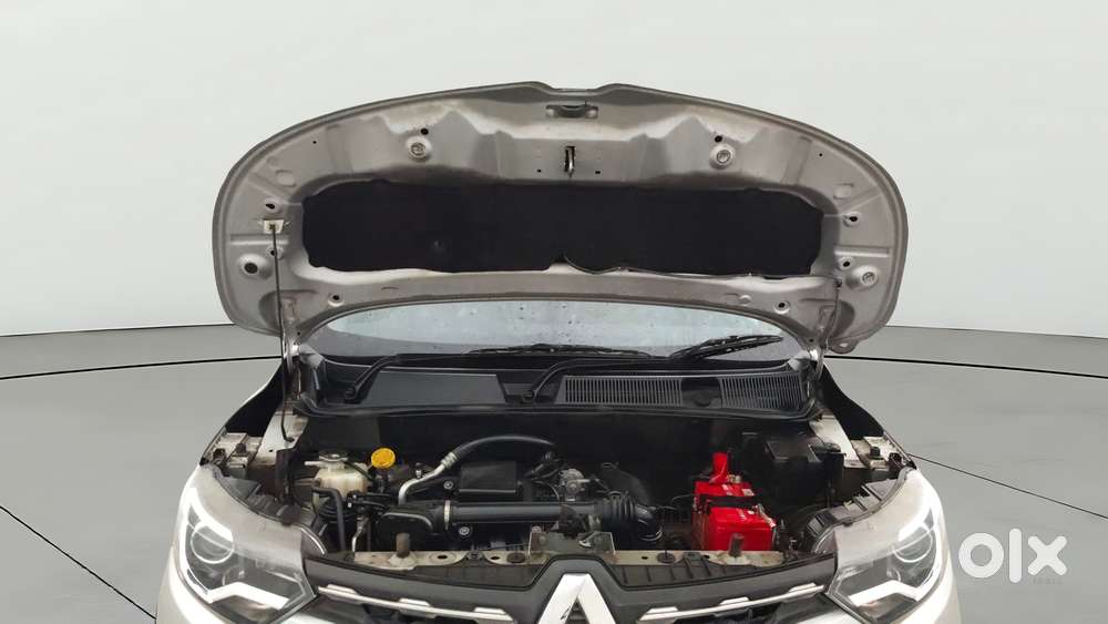 Renault Triber Rxt, 2022, Petrol