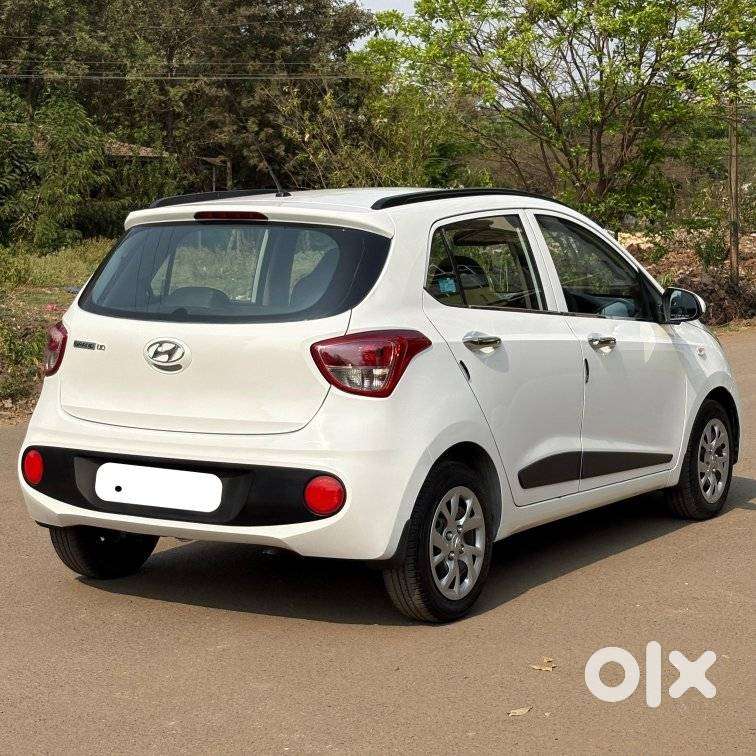 Hyundai Grand I10 Sportz O 1.2, 2018, Petrol