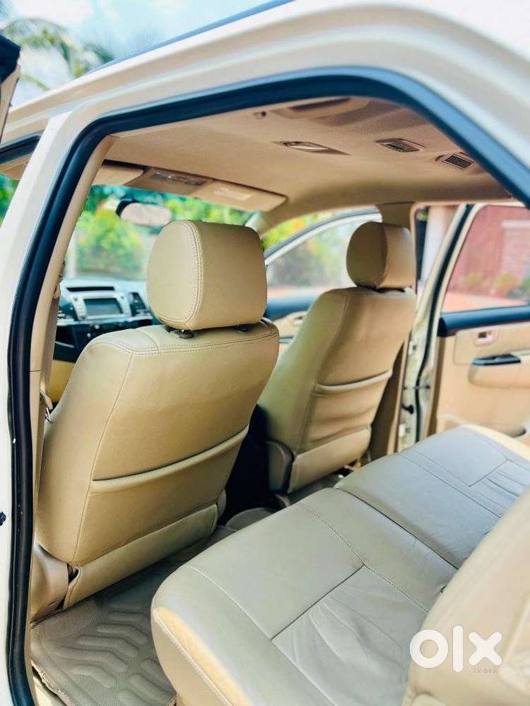 Toyota Fortuner 3.0 4x4 Manual, 2014, Diesel